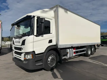 Μεταφορέας Φορτηγό Scania P360 σε Vena Αυστρία
